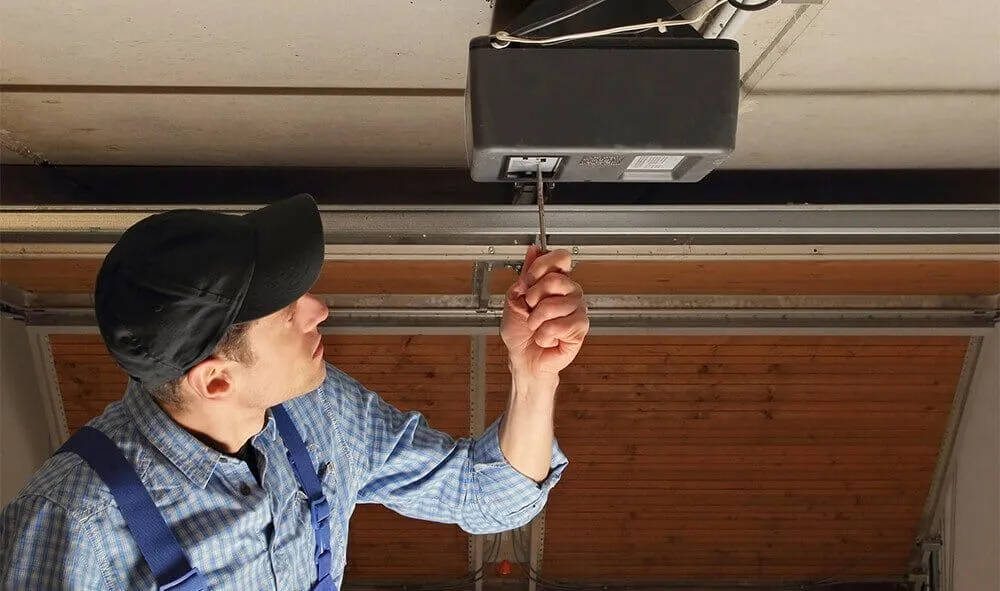 Instalación automatismo motor garaje Murcia