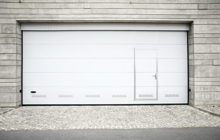 Puerta automática instalada en Murcia